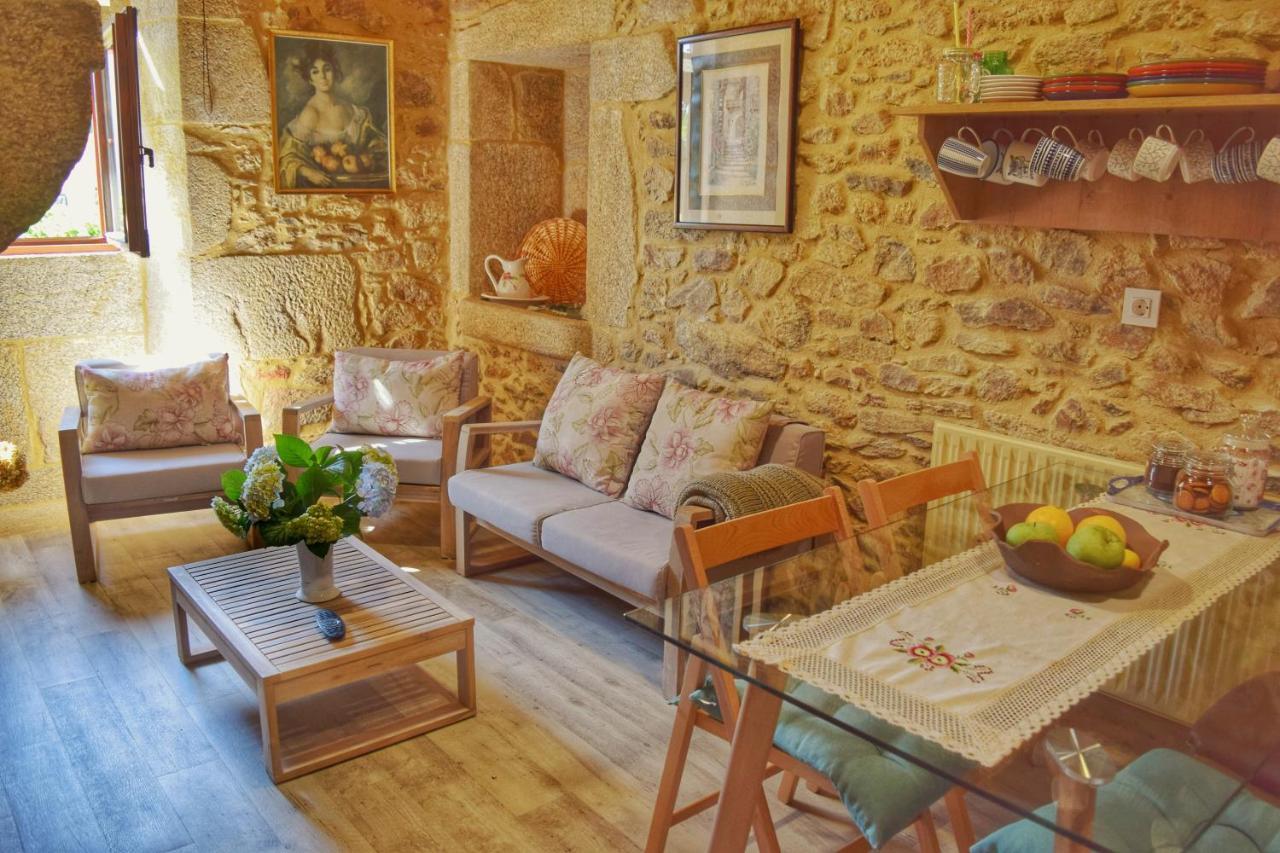 Casa Dos Amos En Costa Da Morte. A Coruna Ponteceso Luaran gambar