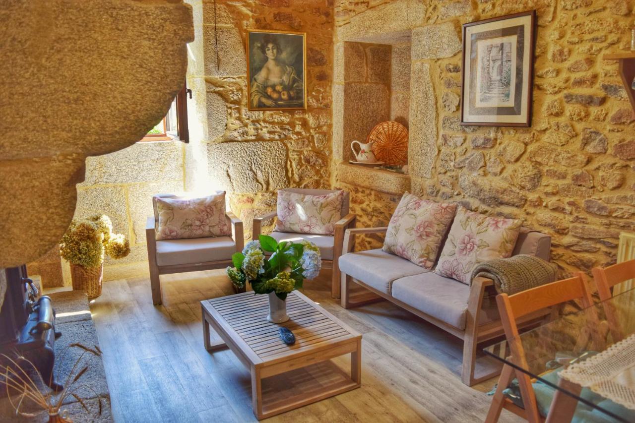 Casa Dos Amos En Costa Da Morte. A Coruna Ponteceso Luaran gambar