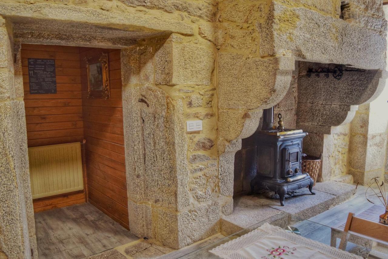 Casa Dos Amos En Costa Da Morte. A Coruna Ponteceso Luaran gambar